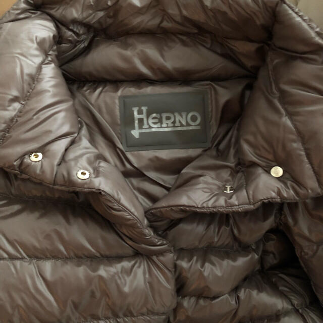 HERNO(ヘルノ)のお値下げ☆ヘルノ HERNO ダウンコート ☆ 美品 レディースのジャケット/アウター(ダウンコート)の商品写真