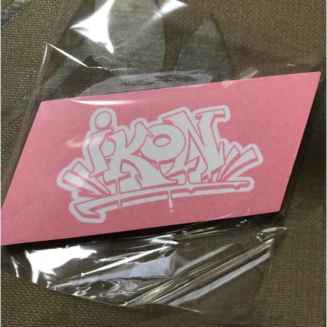 iKON 付箋 エンタメ/ホビーのCD(K-POP/アジア)の商品写真