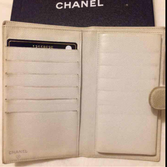 CHANEL(シャネル)のじゅんまる様専用 シャネル 正規品 長財布 レディースのファッション小物(財布)の商品写真