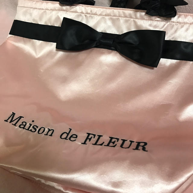 Maison de FLEUR(メゾンドフルール)のメゾンドフルール 3周年 トート レディースのバッグ(トートバッグ)の商品写真