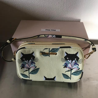 NEW限定品】 miu miu 巾着 ポーチ バッグ ミュウミュウ 猫 cat ポーチ