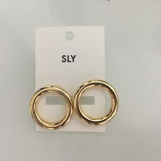 スライ(SLY)のSLY ピアス 限定値下げ(ピアス)