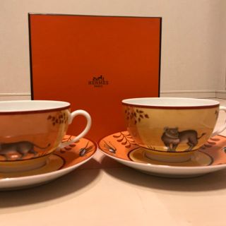 エルメス(Hermes)のHERMES　エルメス　アフリカ　ペア　カップ＆ソーサー　（オレンジ）　未使用(食器)