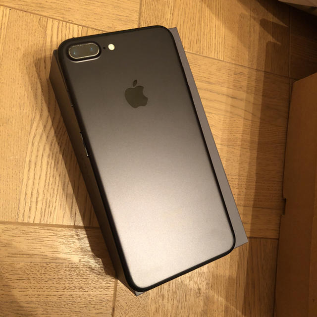 iPhone7plus 超美品 ブラック128GB SIMフリー