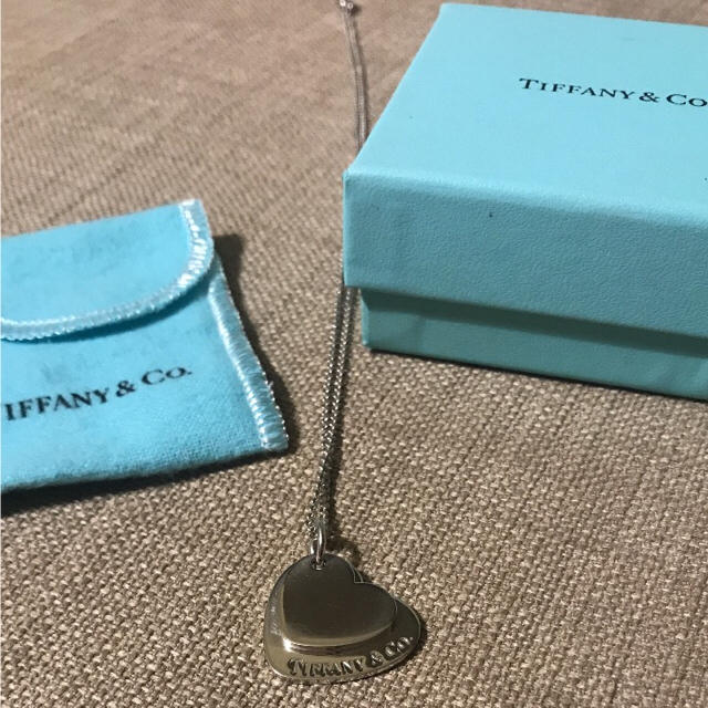 Tiffany & Co.(ティファニー)の★正規品★ティファニー ハート形ネックレス  レディースのアクセサリー(ネックレス)の商品写真