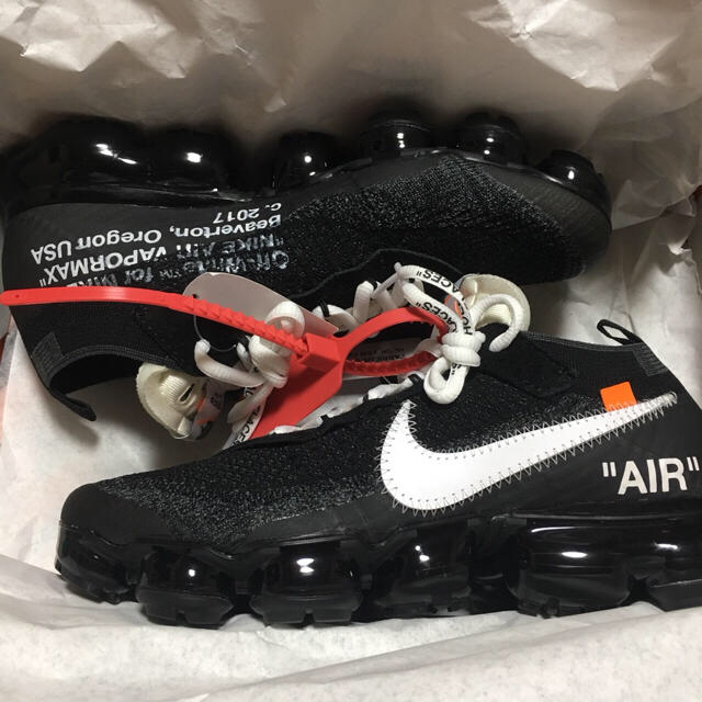 NIKE(ナイキ)のNIKE off white メンズの靴/シューズ(スニーカー)の商品写真