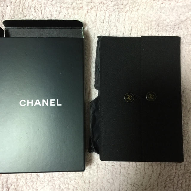 CHANEL(シャネル)のCHANEL シャネル メモ帳 新品未使用 インテリア/住まい/日用品の文房具(ノート/メモ帳/ふせん)の商品写真