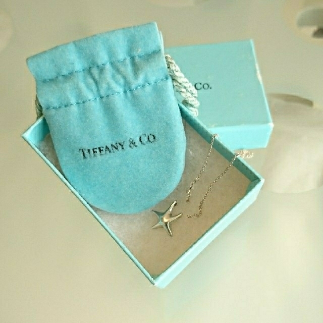 Tiffany & Co.(ティファニー)の《ぽぽ様専用》訳あり ティファニー スターフィッシュネックレス  レディースのアクセサリー(ネックレス)の商品写真