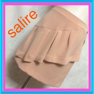 サリア(salire)の未使用♡ピンク♡デザインスカート(ひざ丈スカート)