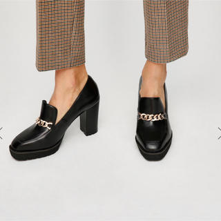 マウジー(moussy)のmoussy  BLOCK HEEL LOAFER パンプス  (ハイヒール/パンプス)