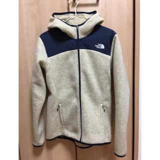 ザノースフェイス(THE NORTH FACE)のノースフェイス レディース 17FW フリース バーサフーディ オートミール M(パーカー)