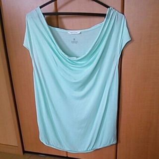 ザラ(ZARA)のZARA ミントグリーンTシャツ(カットソー(半袖/袖なし))