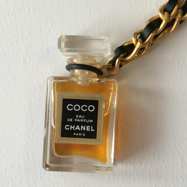 CHANEL(シャネル)のCHANEL 香水ボトル ネックレス レディースのアクセサリー(ネックレス)の商品写真