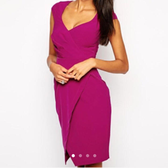 Lipsy(リプシー)のlipsyピンク ドレス レディースのワンピース(ひざ丈ワンピース)の商品写真