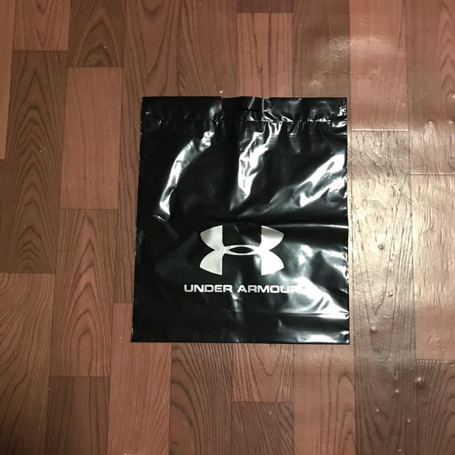 UNDER ARMOUR(アンダーアーマー)のアンダーアーマー YLG ショートパンツ ブラック ジュニア 半ズボン 短パン スポーツ/アウトドアの野球(ウェア)の商品写真