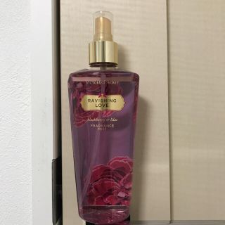 ヴィクトリアズシークレット(Victoria's Secret)の★最終値下【ボディーミスト】ヴィクトリアズシークレットラヴィシングラヴ(ボディローション/ミルク)