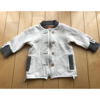 フィス(FITH)のFITH kids 白パーカー ♬(ジャケット/上着)