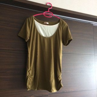 アカチャンホンポ(アカチャンホンポ)の 新品未使用 ワザあり授乳Ｔシャツ定価２０５２円 (マタニティトップス)