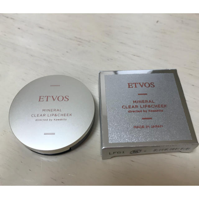 ETVOS(エトヴォス)のETVOSミネラルクリアリップ&チーク ピンクドロップ2.5g コスメ/美容のベースメイク/化粧品(チーク)の商品写真