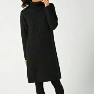 スピックアンドスパン(Spick & Span)の♡美品♡FWタートルニットワンピース★黒(ひざ丈ワンピース)