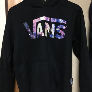 ヴァンズ(VANS)のVANSパーカー(ギャラクシー柄)(パーカー)