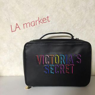 ヴィクトリアズシークレット(Victoria's Secret)の☺︎❤︎さま12月5日までお取り置き(ポーチ)