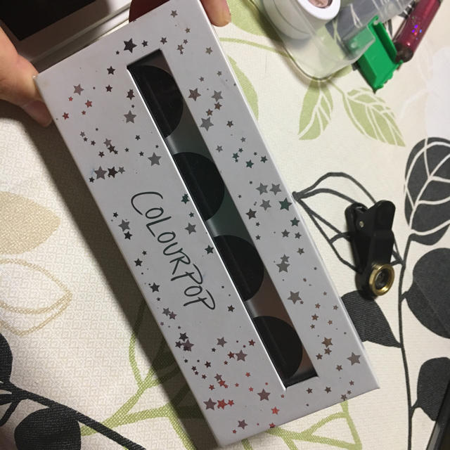 colourpop(カラーポップ)のカラーポップ プレストパウダーシャドウ side tracked コスメ/美容のベースメイク/化粧品(アイシャドウ)の商品写真