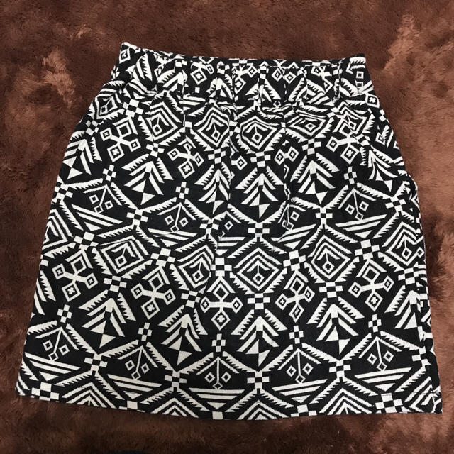 EMSEXCITE(エムズエキサイト)のタイトスカート レディースのスカート(ミニスカート)の商品写真