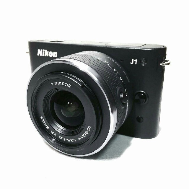 Nikon(ニコン)のミラーレス一眼カメラ
Nikon1 J1
レンズキット スマホ/家電/カメラのカメラ(ミラーレス一眼)の商品写真