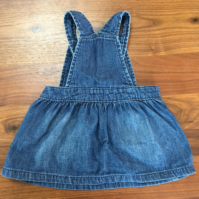 babyGAP(ベビーギャップ)のGAP ジャンパースカート 6-12M 70cm キッズ/ベビー/マタニティのベビー服(~85cm)(ワンピース)の商品写真