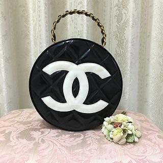 シャネル(CHANEL)のCHANEL 丸型バニティ♡ ヴィンテージ(ハンドバッグ)