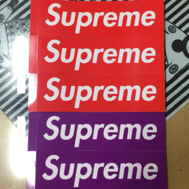 Supreme ステッカー 自動車/バイクのバイク(ステッカー)の商品写真