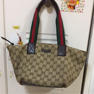 グッチ(Gucci)のGUCCI ハンドバッグ(ハンドバッグ)