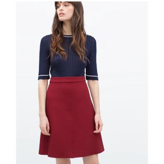 ザラ(ZARA)のZARA   ジャガードスカート(ひざ丈スカート)