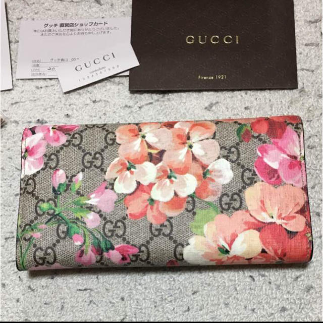 Gucci(グッチ)のGUCCI ggブルームス ggスプリーム コンチネンタル ウォレット レディースのファッション小物(財布)の商品写真