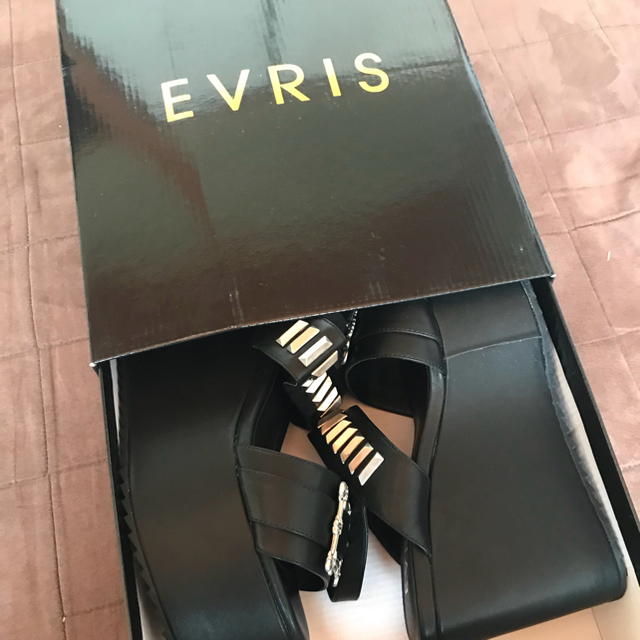 EVRIS(エヴリス)の新品！箱付き！EVRISサンダル お値下！ レディースの靴/シューズ(サンダル)の商品写真