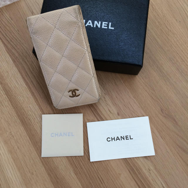 CHANEL(シャネル)のシャネル iPhone4カバー スマホ/家電/カメラのスマホアクセサリー(iPhoneケース)の商品写真