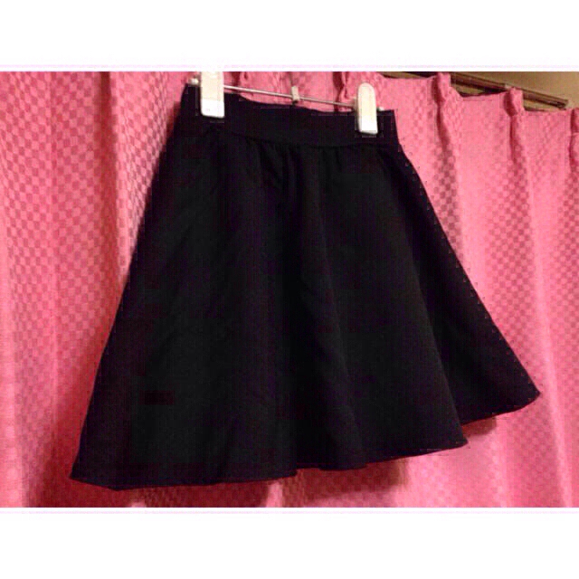 dholic(ディーホリック)のフレアスカート ブラック シンプル レディースのスカート(ミニスカート)の商品写真