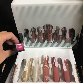 カイリーコスメティックス(Kylie Cosmetics)のEmmy様専用 Sugar & Spice lipset & Velvet(口紅)