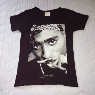 イレブンパリ(ELEVEN PARIS)のイレブンパリ 2pac Tシャツ(その他)