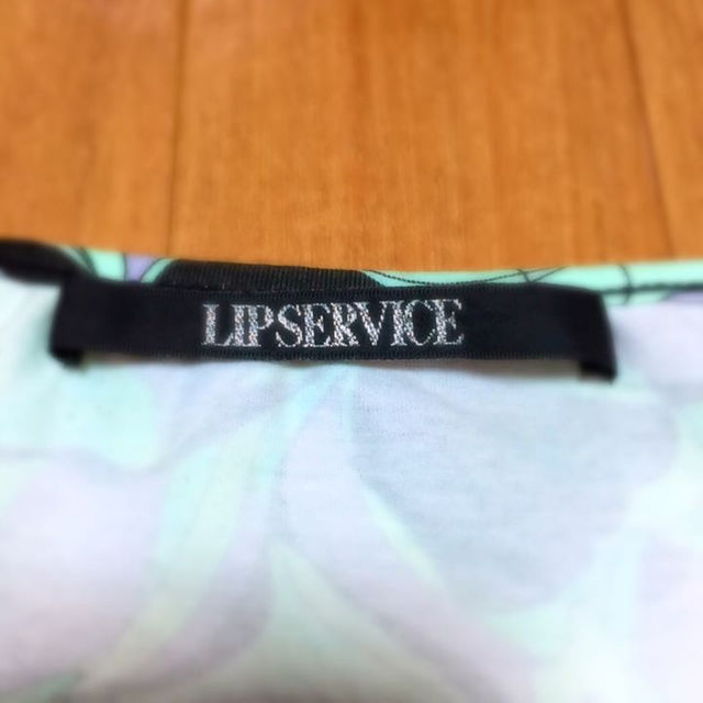 LIP SERVICE(リップサービス)の美品♡LIP SERVICE♡トップス レディースのトップス(その他)の商品写真