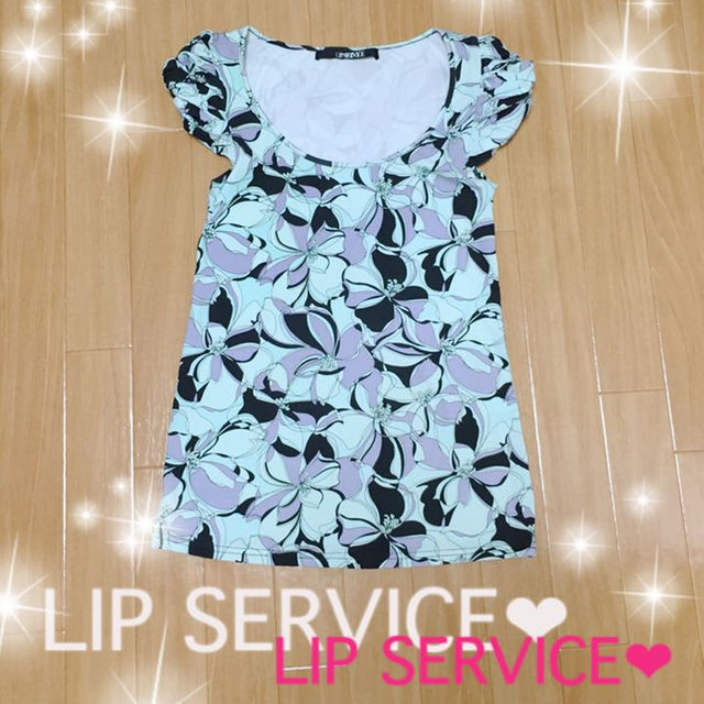 LIP SERVICE(リップサービス)の新品☆LIP SERVICE ☆トップス レディースのトップス(その他)の商品写真