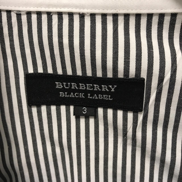 BURBERRY BLACK LABEL(バーバリーブラックレーベル)のぐら様 専用  Burberry ブラックレーベルのドレスシャツ メンズのトップス(シャツ)の商品写真