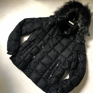 TATRAS - 美品 タトラスのファー付きダウンFALCHIN/黒/サイズ2の