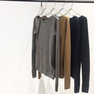 アパルトモンドゥーズィエムクラス(L'Appartement DEUXIEME CLASSE)の新品タグ付き■指ぬき ボートネック リブニット■ネイビー■アパルトモン(ニット/セーター)