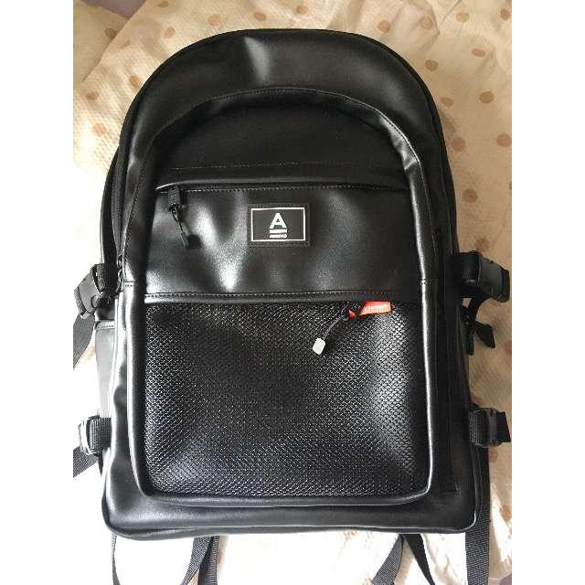 ABROAD Crazy Backpack バックパック 収納ポケット16ケ所