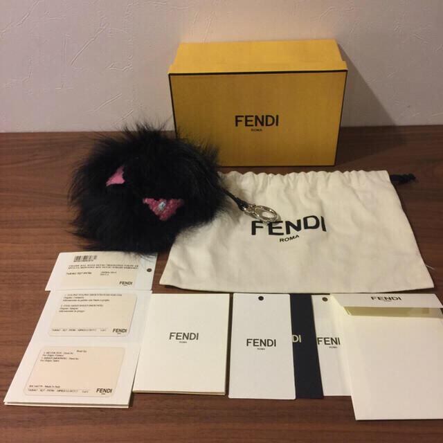 FENDI(フェンディ)の【YukoTakemura様専用】《正規品》【美品】FENDI✩モンスターチャー ハンドメイドのファッション小物(バッグチャーム)の商品写真