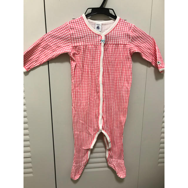 PETIT BATEAU(プチバトー)のyu様専用＊プチバトー 12m／74cm 足つきロンパース キッズ/ベビー/マタニティのベビー服(~85cm)(ロンパース)の商品写真