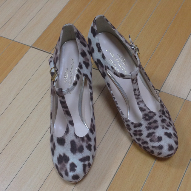 ヒョウ柄パンプス☆ レディースの靴/シューズ(ハイヒール/パンプス)の商品写真