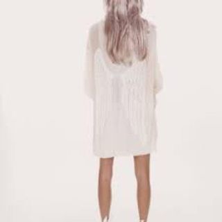 ワイルドフォックス(WILDFOX)の【美品】Wildfox エンジェルウイングカーディガン ❤︎ ワイルドフォックス(カーディガン)